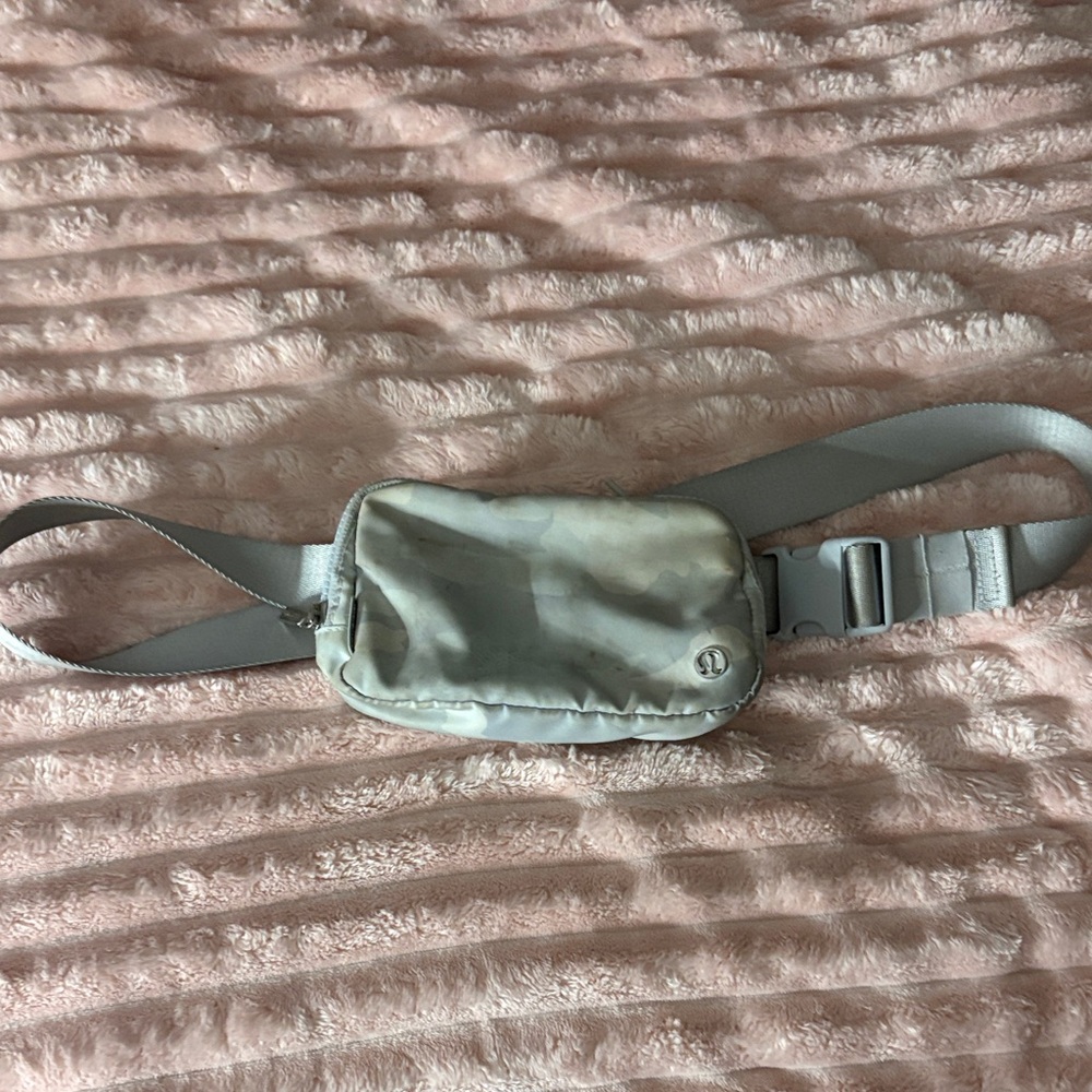 lululemon athletica Gray Crossbody Bag